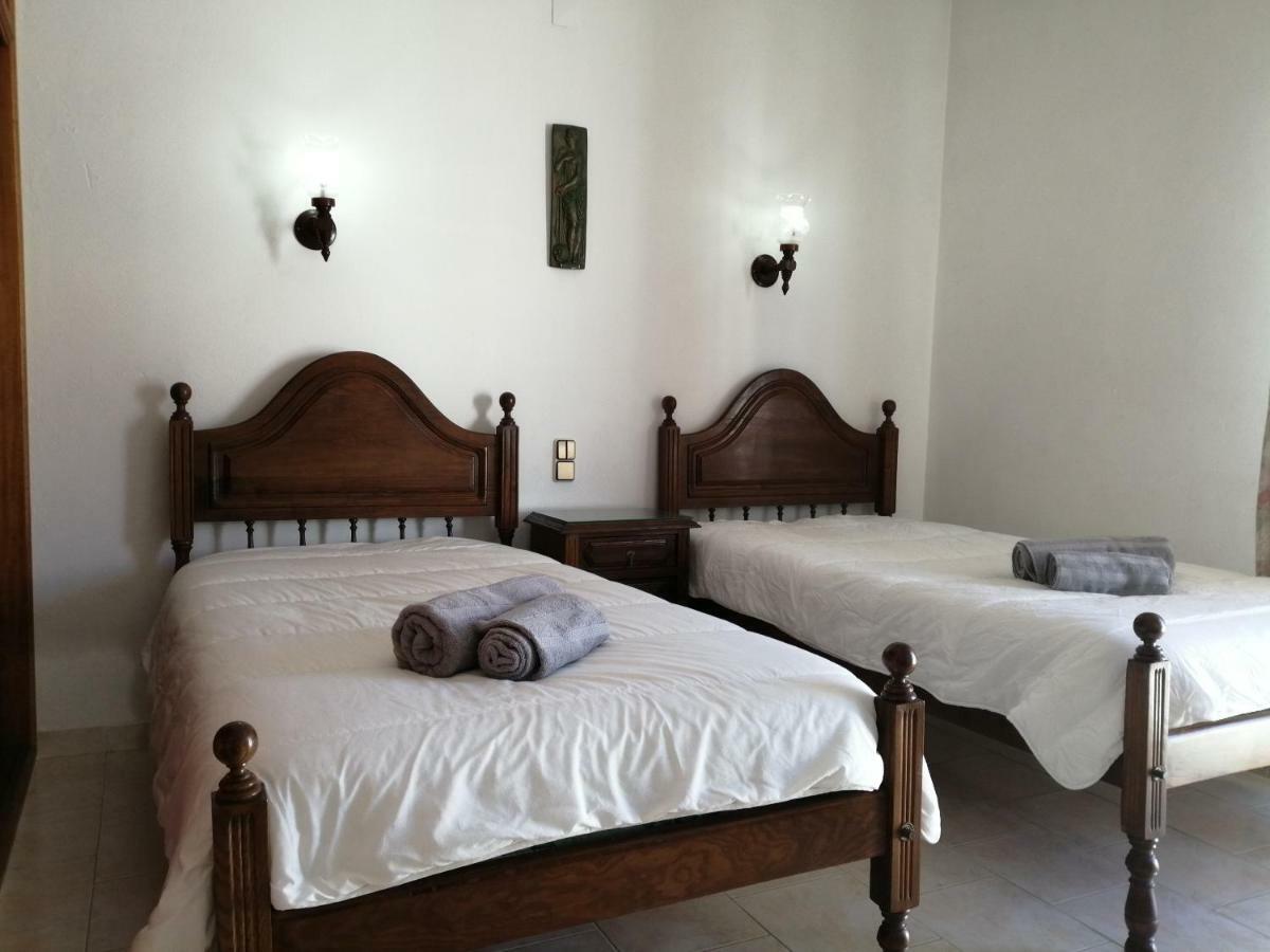 Rustic Old Town Apartment อัลบูเฟรา ภายนอก รูปภาพ